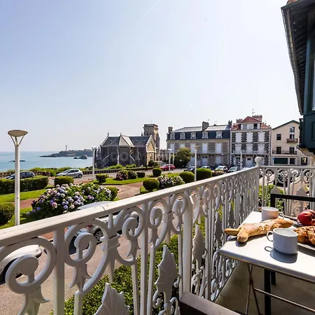 Apartment Balea Keyweek Seafront Duplex With Balcony Garage In Biarritz